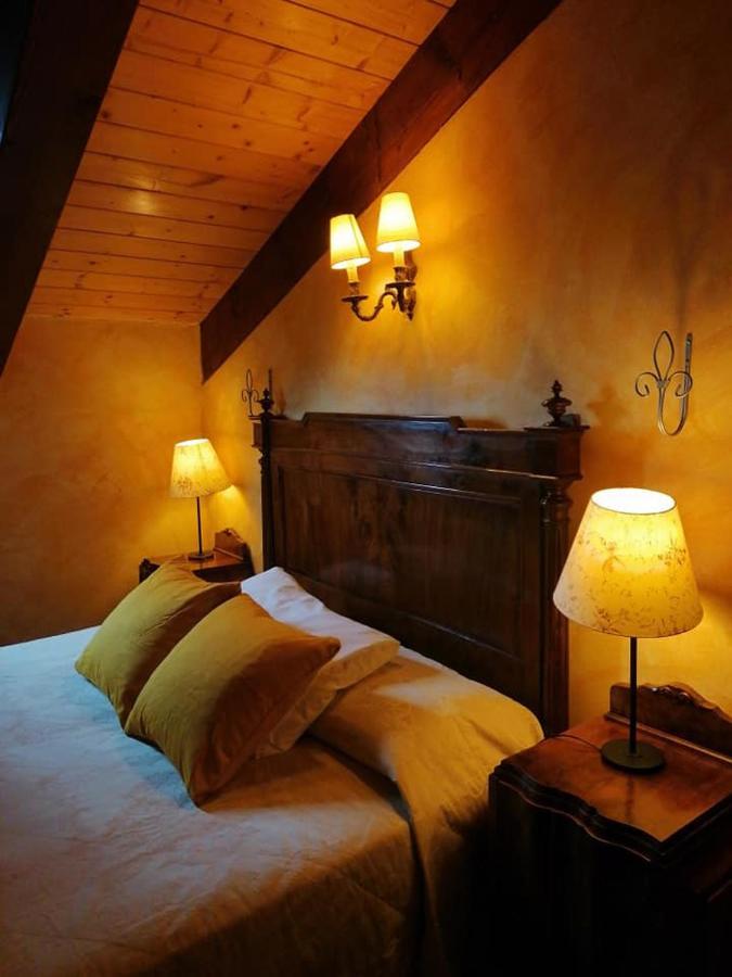 Castello San Giuseppe - Historical Bed And Breakfast Chiaverano Eksteriør billede