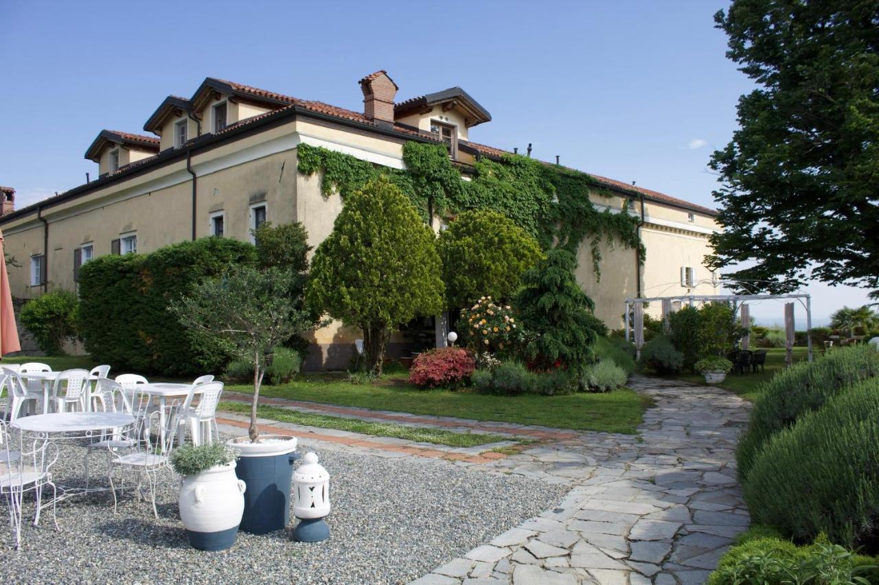 Castello San Giuseppe - Historical Bed And Breakfast Chiaverano Eksteriør billede