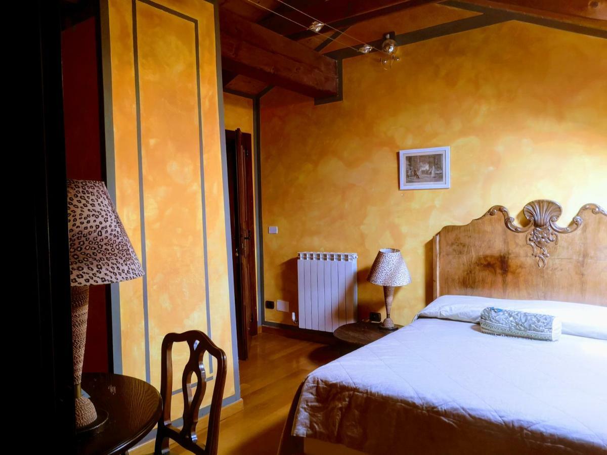 Castello San Giuseppe - Historical Bed And Breakfast Chiaverano Eksteriør billede